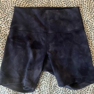 Lululemon Wunder Train 6in Short - Blue Tye Dye